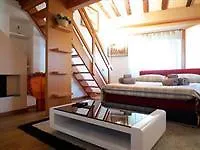 Temporary House - Milan City Center