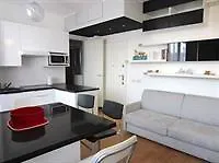 Temporary House - Milan City Center Ιταλία